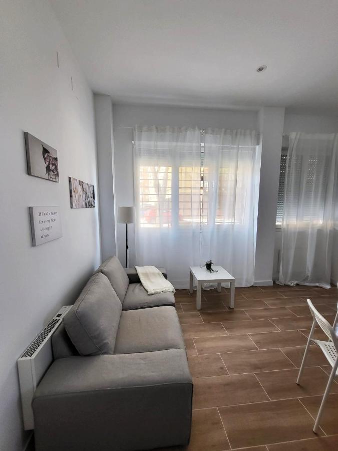 Bonito Piso A 300 M De Metro Garcia Noblejas Leilighet Madrid Eksteriør bilde